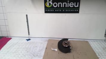 Fusee avant droit