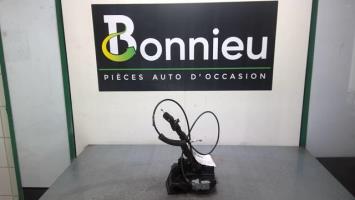 Fermeture centralisee avant droit