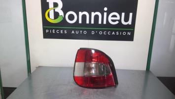 Fanale posteriore principale sinistro (luci)
