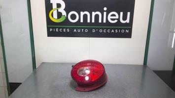 Fanale posteriore principale sinistro (luci)