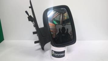 Retrovisor derecho