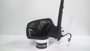 Retrovisor izquierdo
