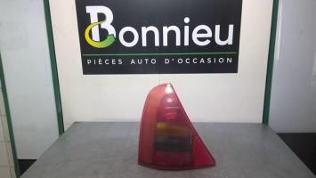 Fanale posteriore principale sinistro (luci)
