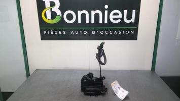 Fermeture centralisee avant droit
