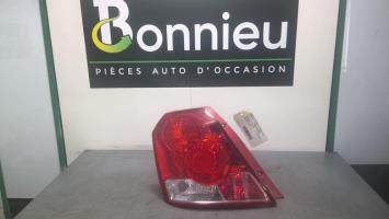 Fanale posteriore principale sinistro (luci)