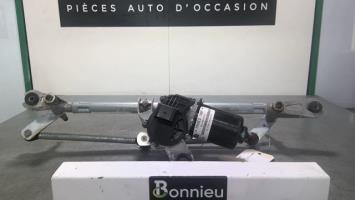 Motore tergicristallo anteriore