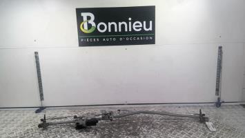 Motore tergicristallo anteriore