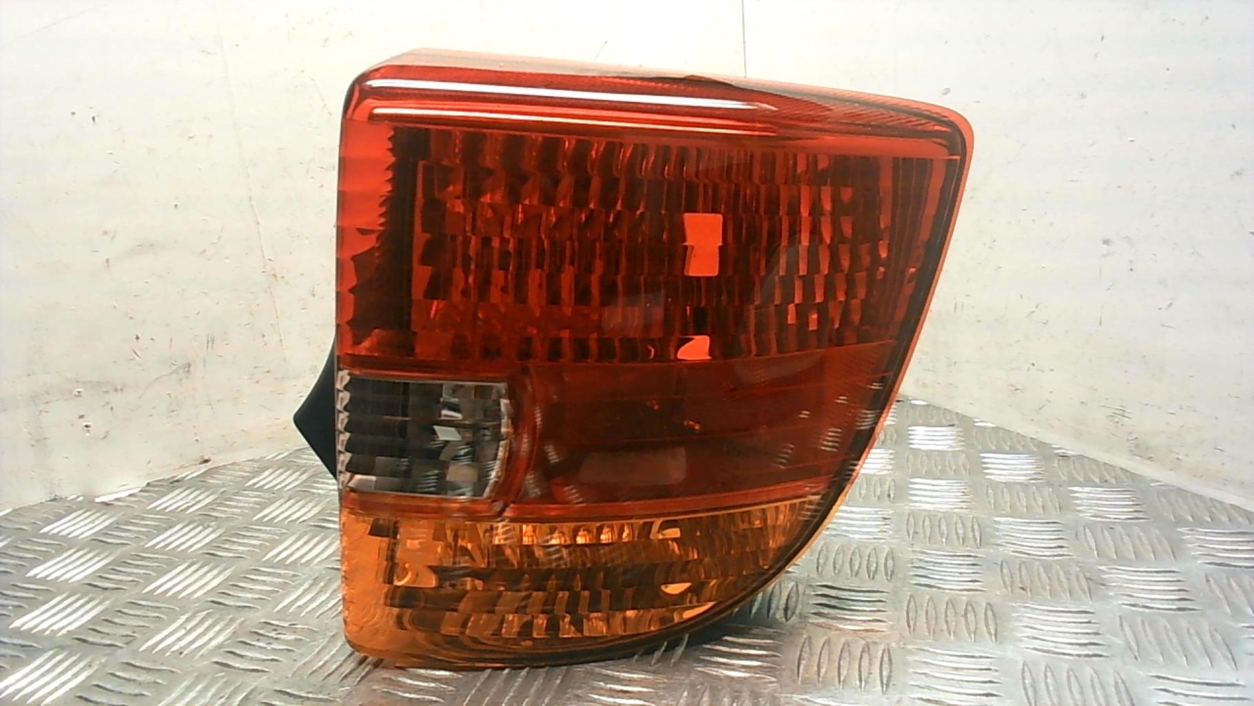 Fanale posteriore principale destro (luci)