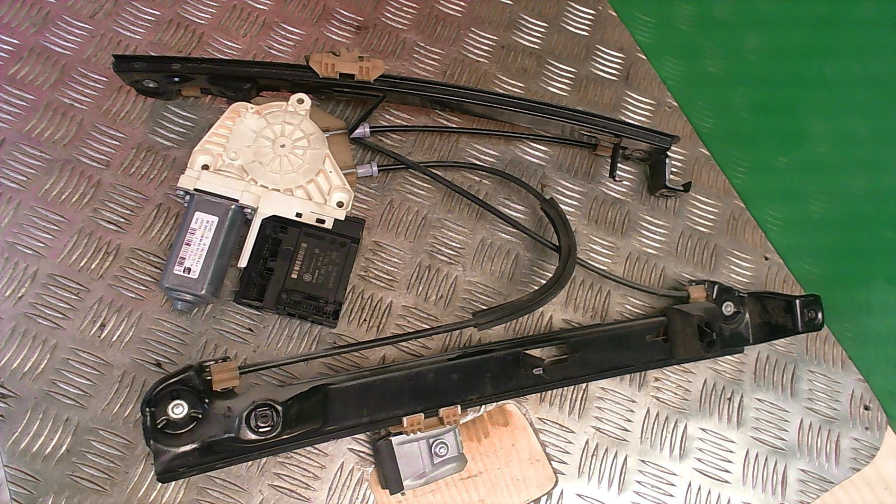 Leve vitre electrique avant gauche