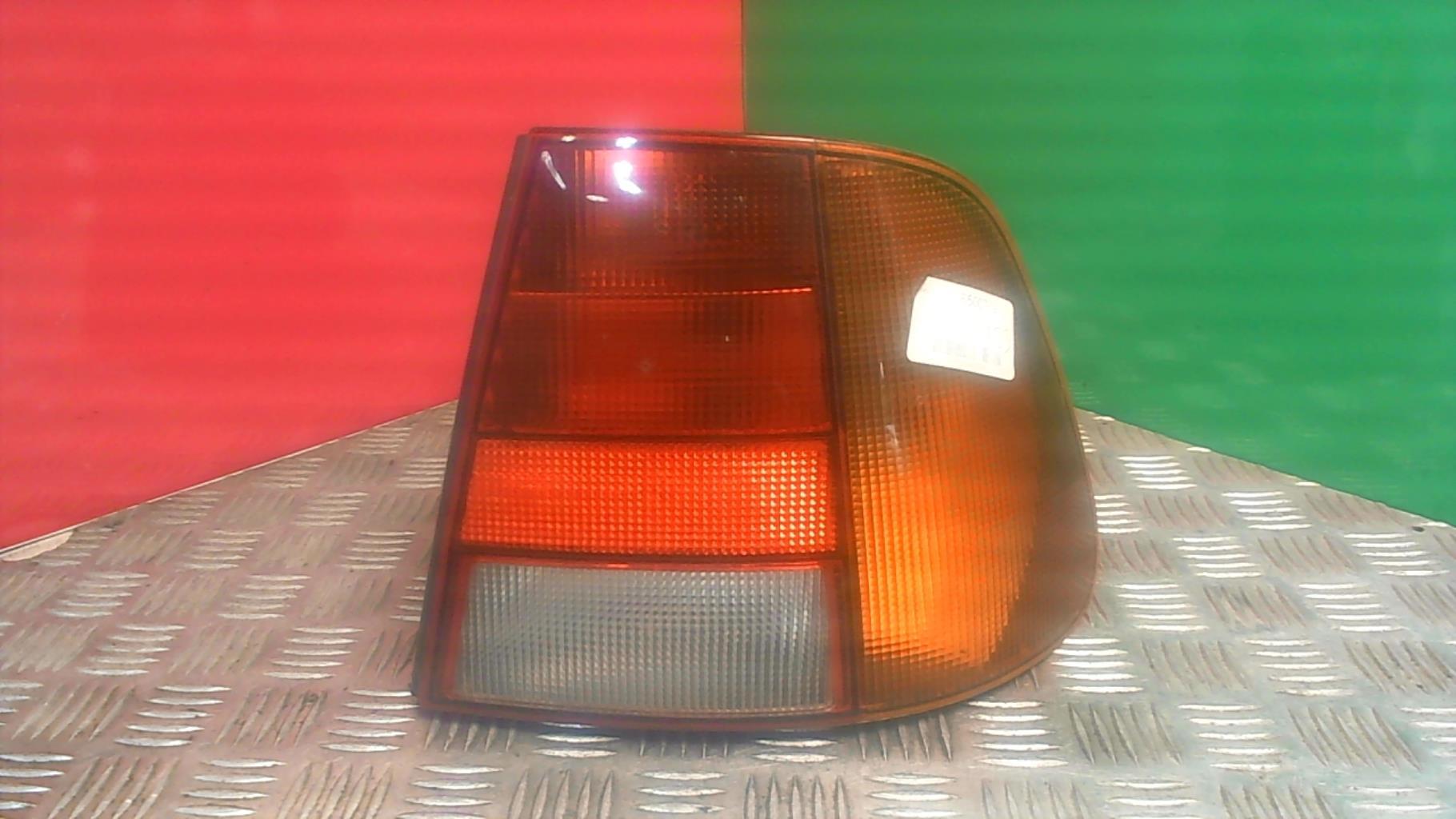 Fanale posteriore principale destro (luci)