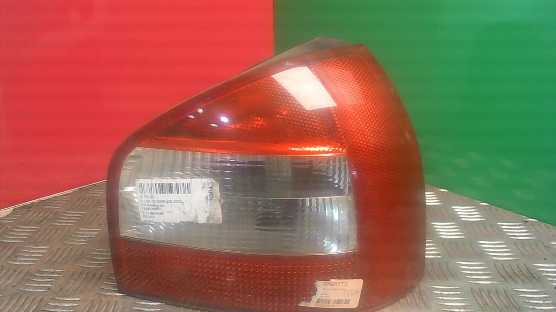 Fanale posteriore principale destro (luci)