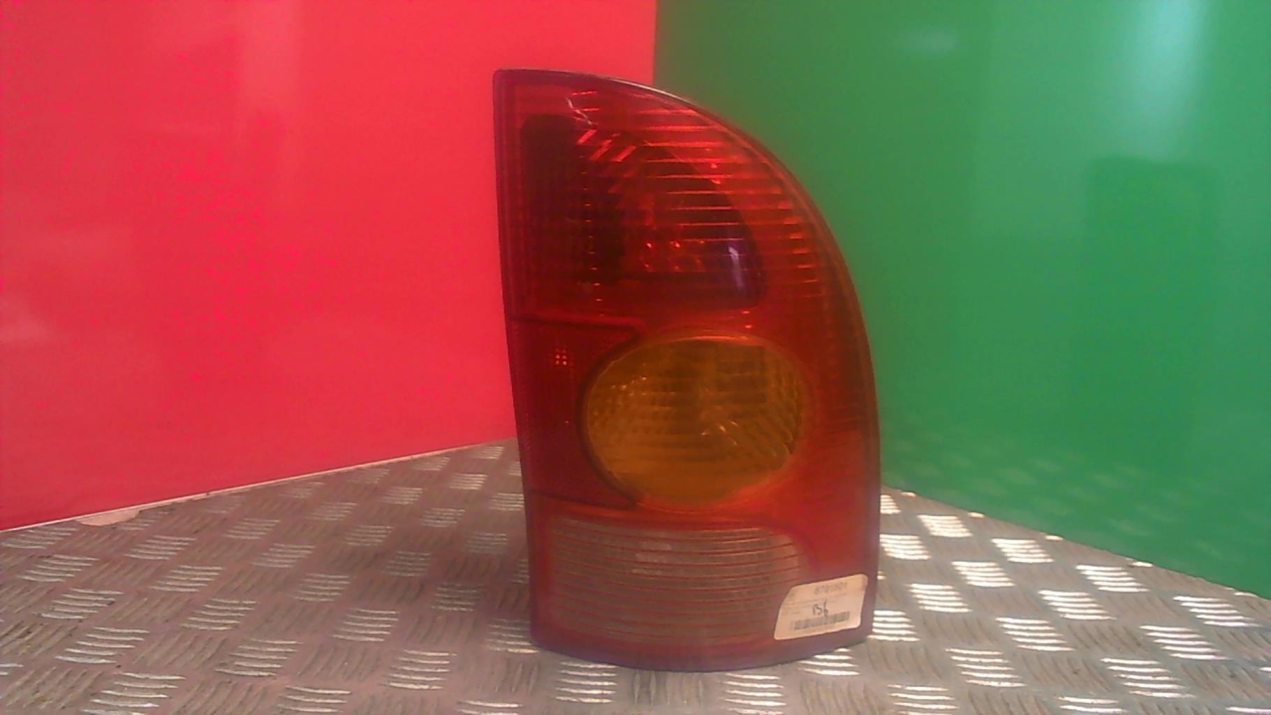 Fanale posteriore principale destro (luci)