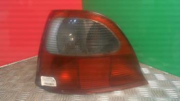 Fanale posteriore principale sinistro (luci)
