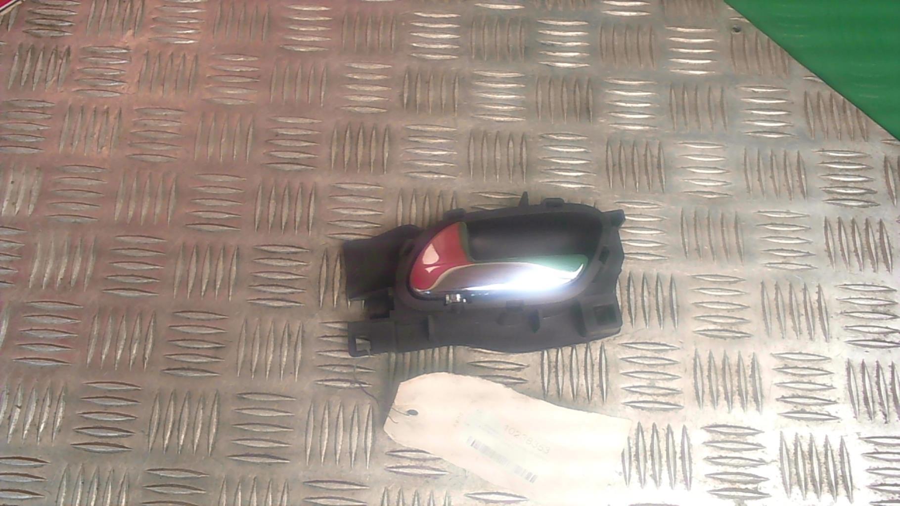 Maniglia interna anteriore sinistra CITROEN C4 1 PHASE 2 Diésel - 1
