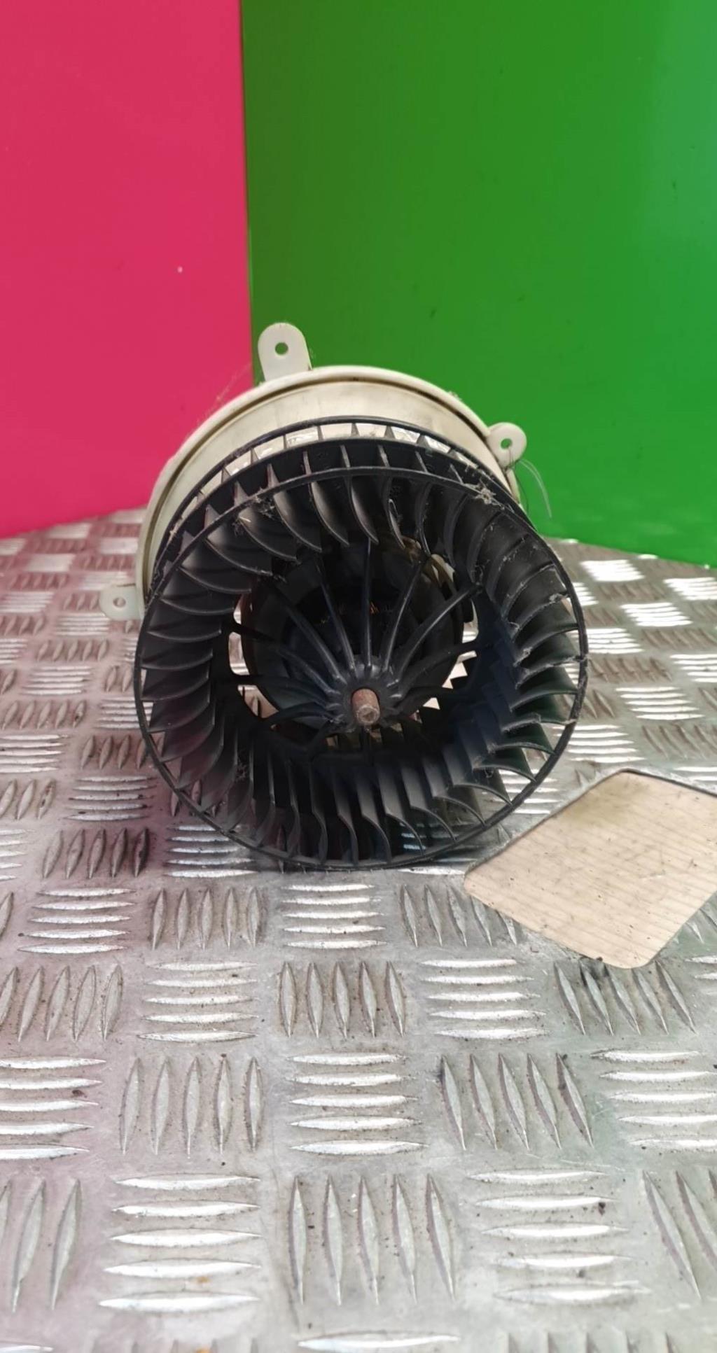 Ventilateur chauffage MERCEDES CLASSE C 202 PHASE 2 BREAK Diesel - 1