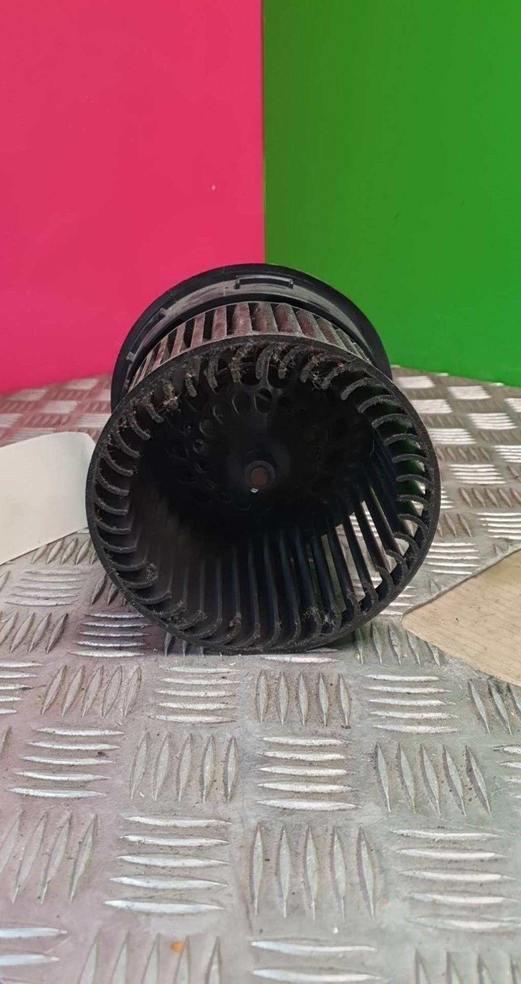 Ventilateur chauffage PEUGEOT 308 1 PHASE 1 Diesel - 1