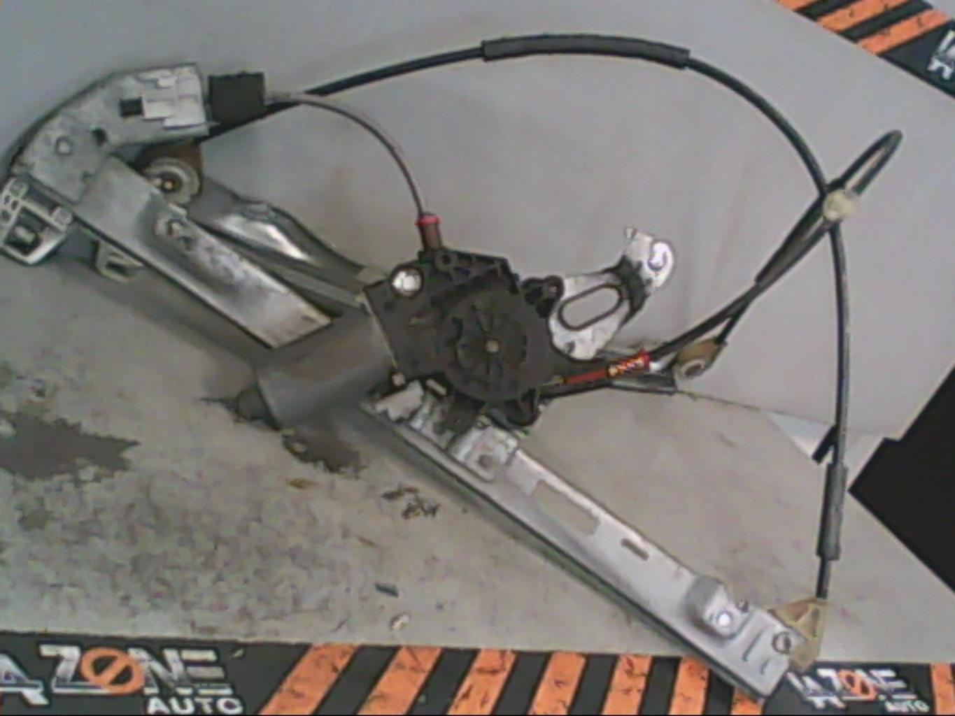 Leve vitre electrique avant gauche