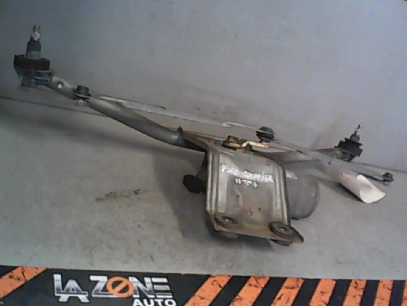 Moteur essuie glace avant