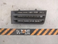Grille de calandre gauche