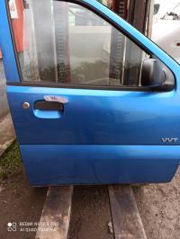 Porte avant droit