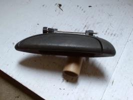 Poignee porte avant gauche