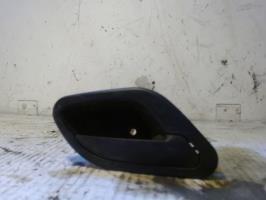 Poignee interieur avant droit