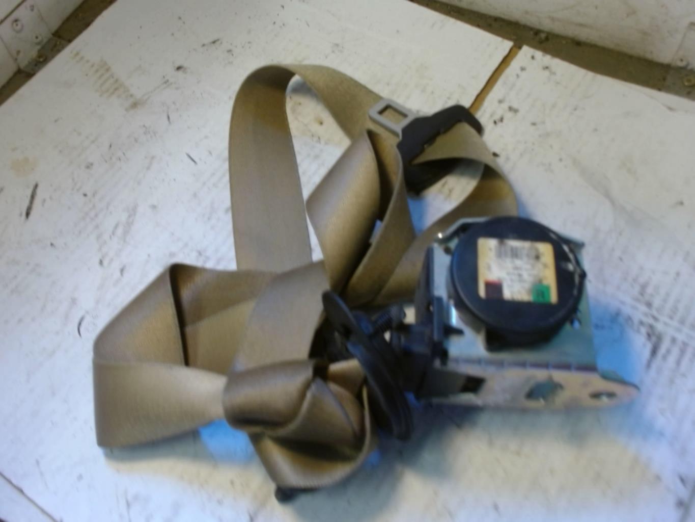 Ceinture avant droit
