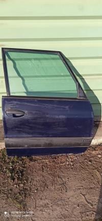 Porte avant droit