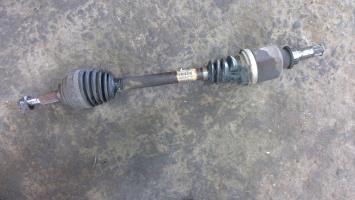 Cardan gauche (transmission)
