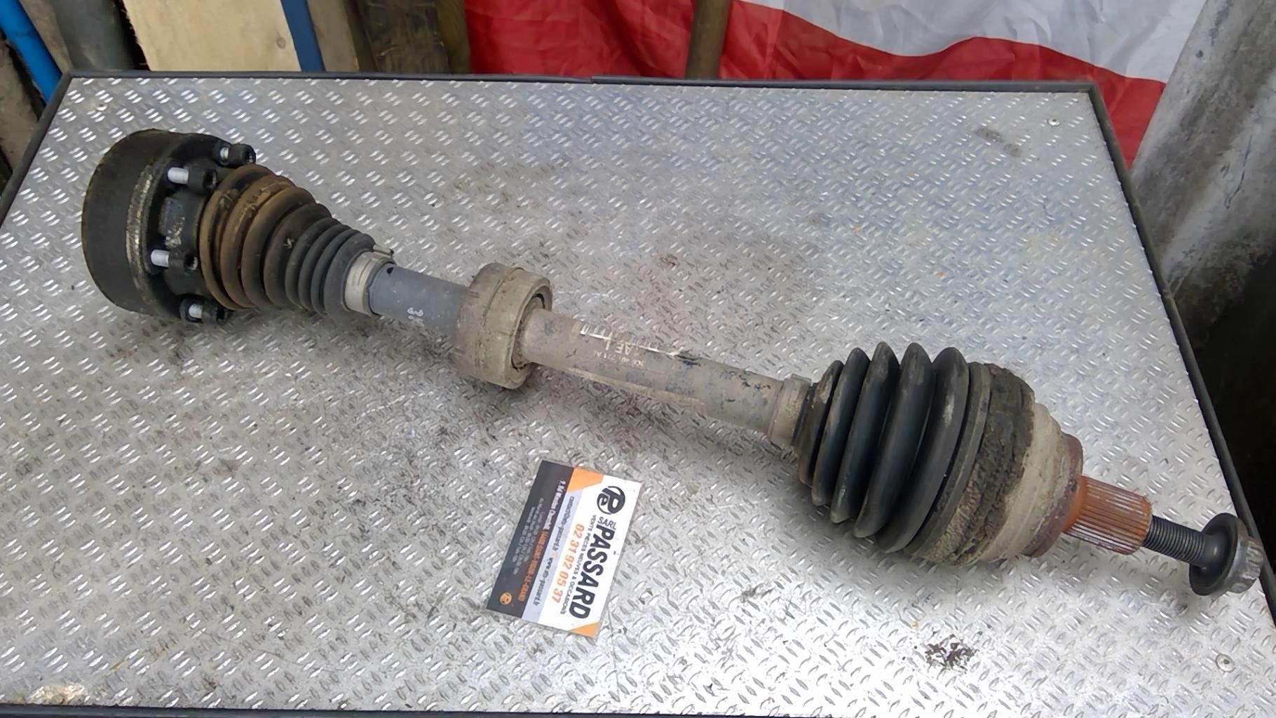 Cardan gauche (transmission)
