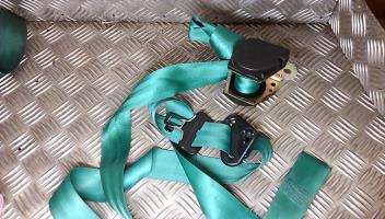 Ceinture avant droit