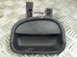 Poignee porte laterale droit