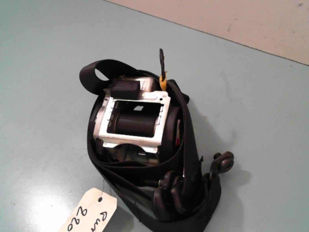 Ceinture avant gauche