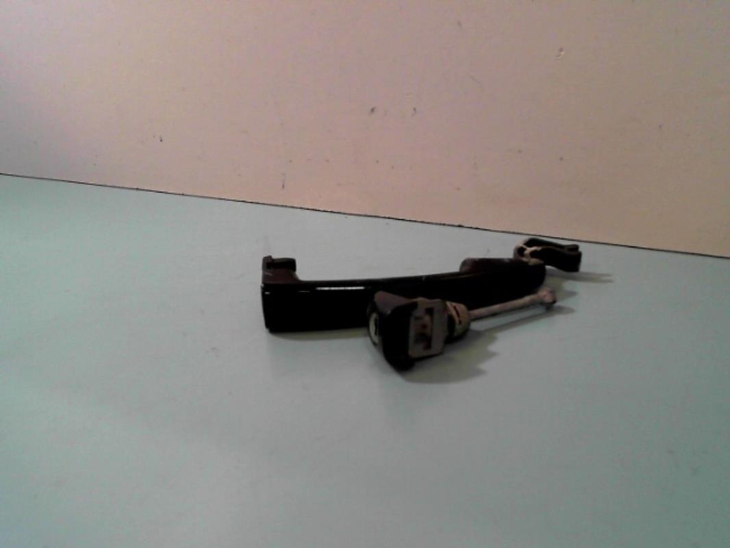 Poignee porte avant gauche