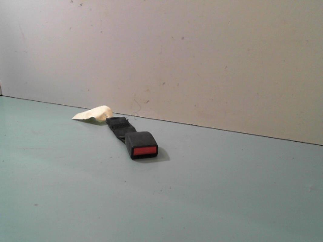 Aggancio cintura sicurezza posteriore destro
