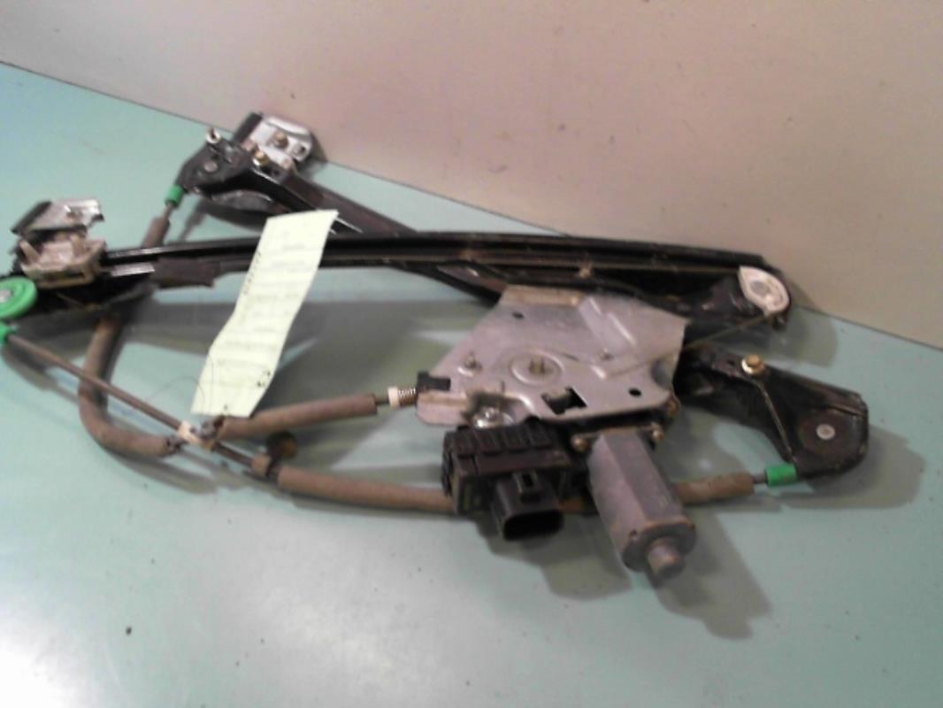 Leve vitre electrique avant droit