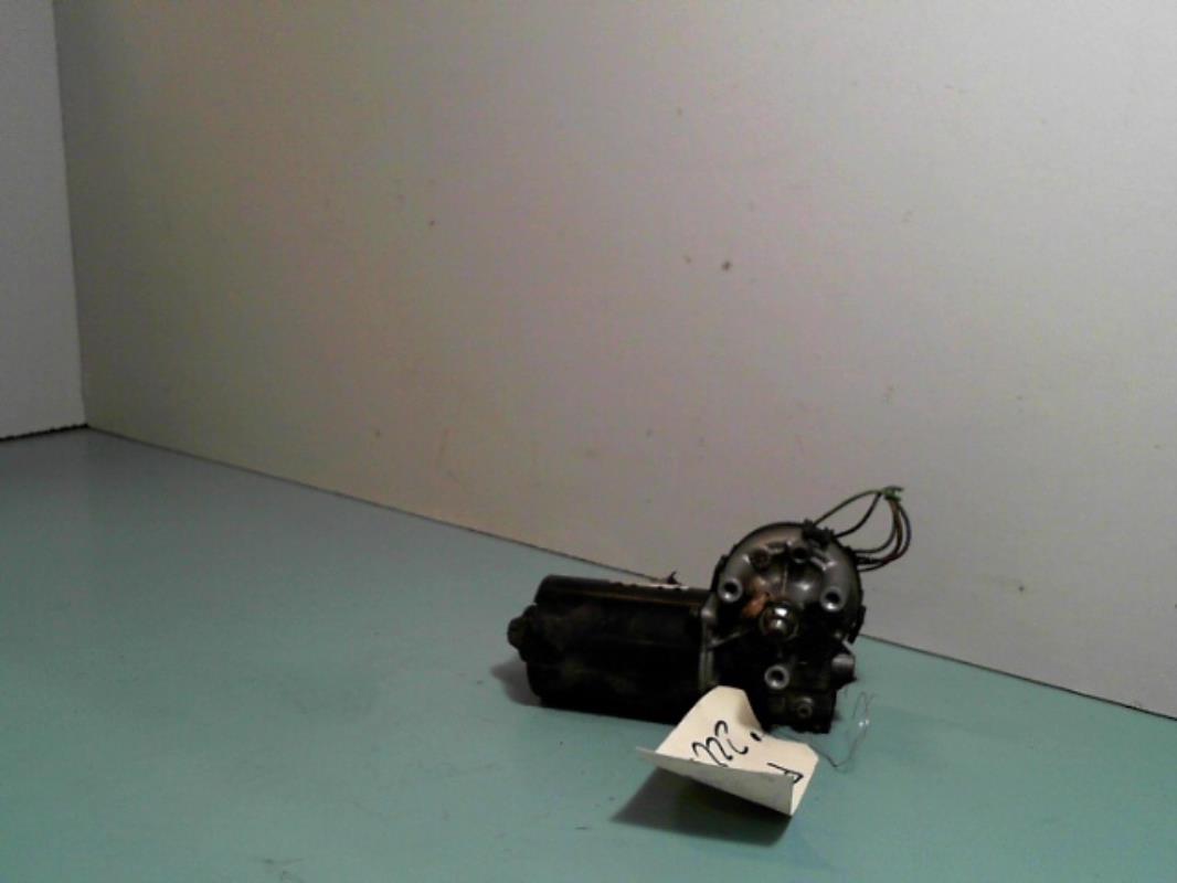 Motor de limpiaparabrisas delantero