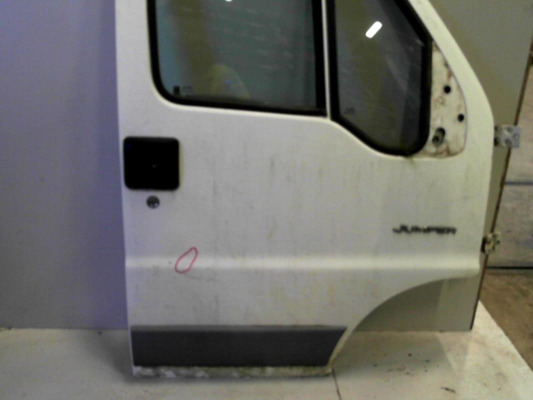 Porte avant droit