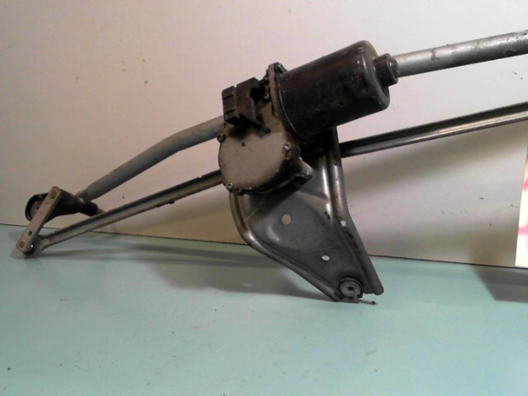 Moteur essuie glace avant