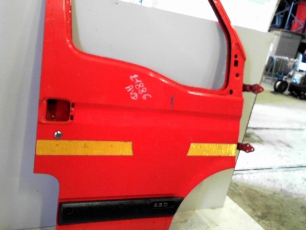 Porte avant droit