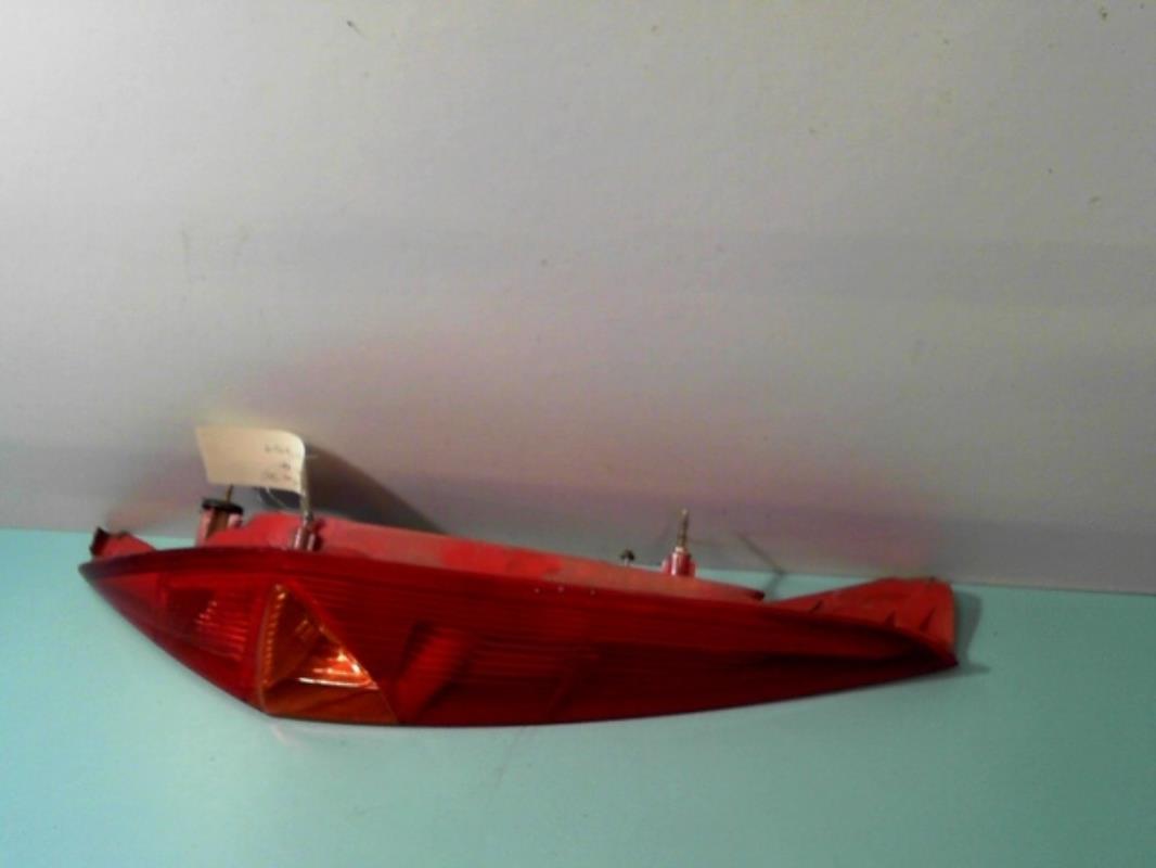 Fanale posteriore principale sinistro (luci)