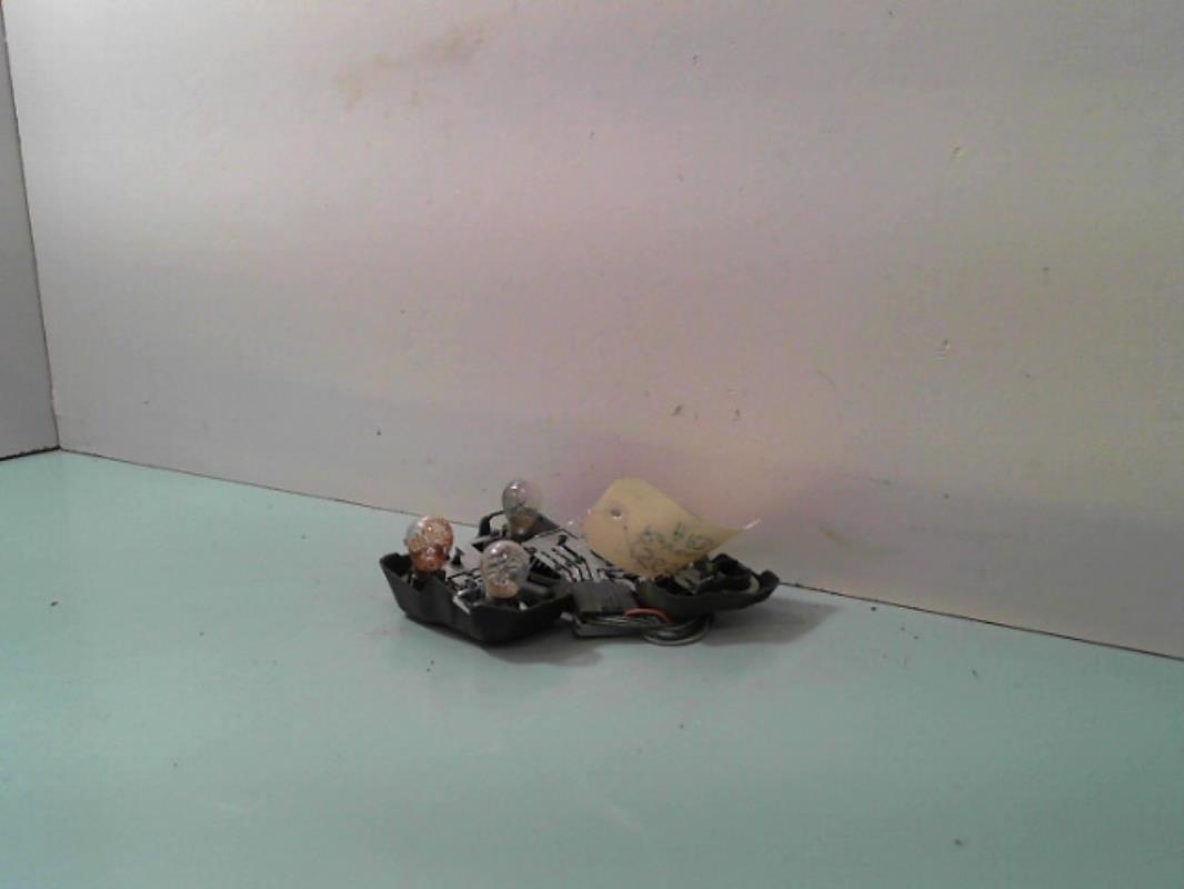Platine feu arriere droit