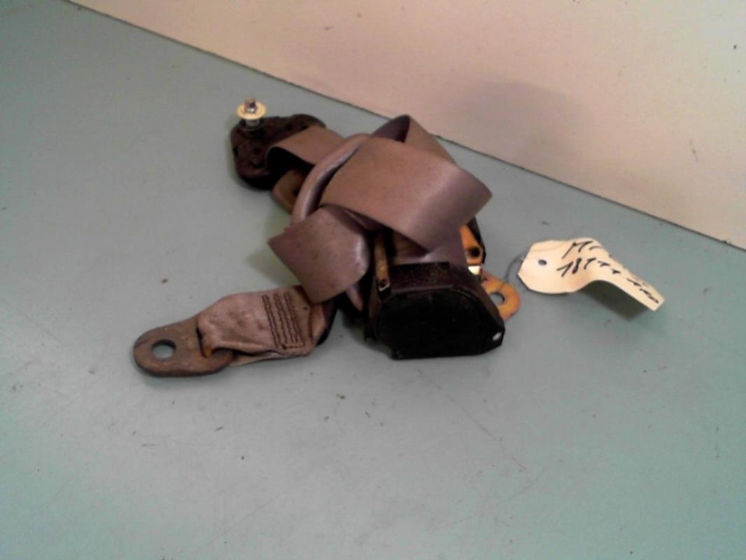 Ceinture arriere droit
