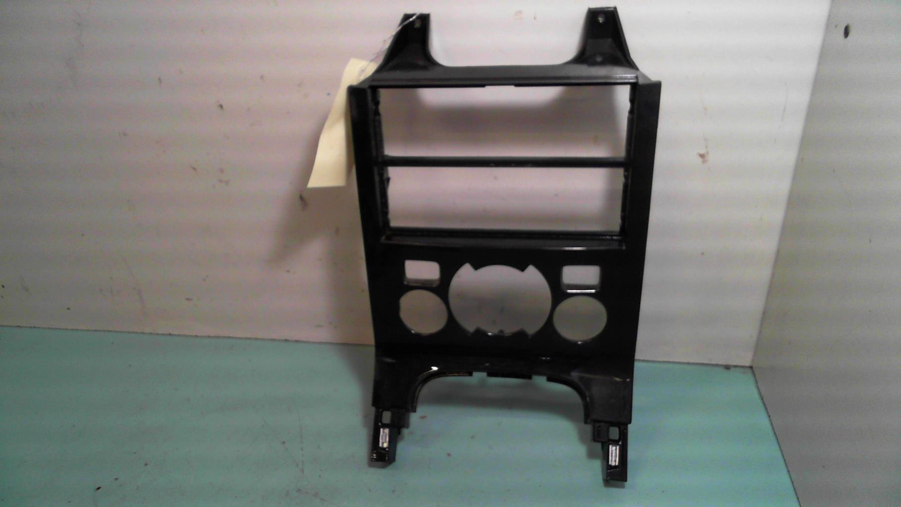 Console central (interieur plastique)