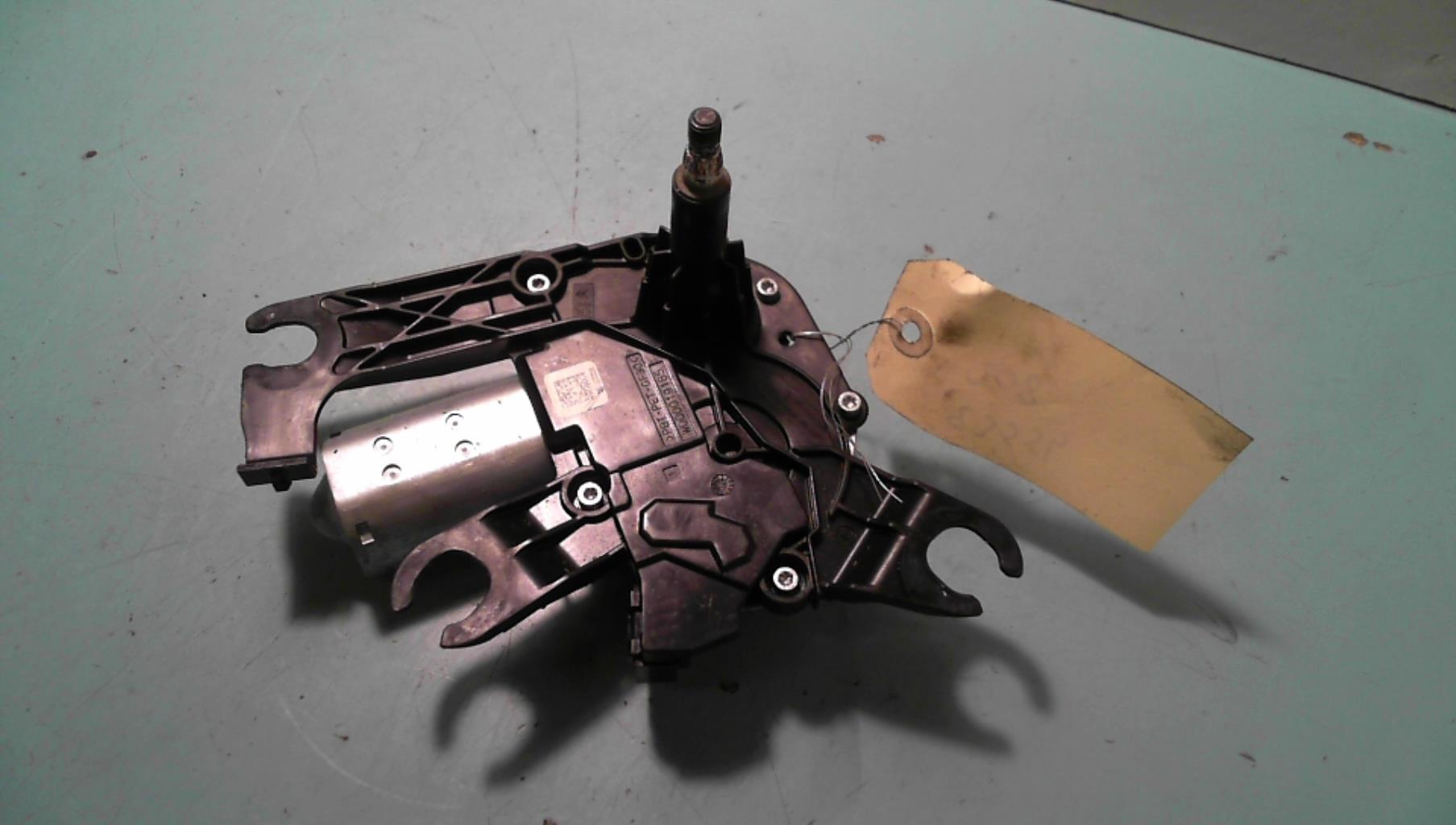Moteur essuie glace arriere