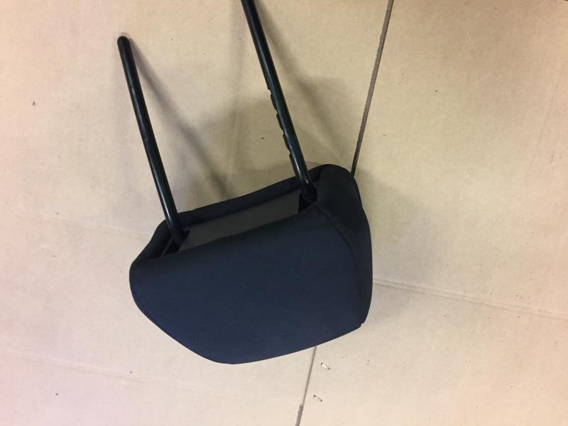 Appui tete avant