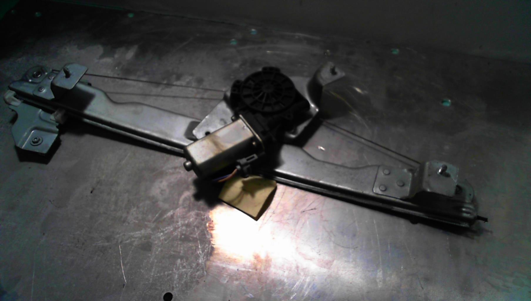 Leve vitre electrique avant gauche