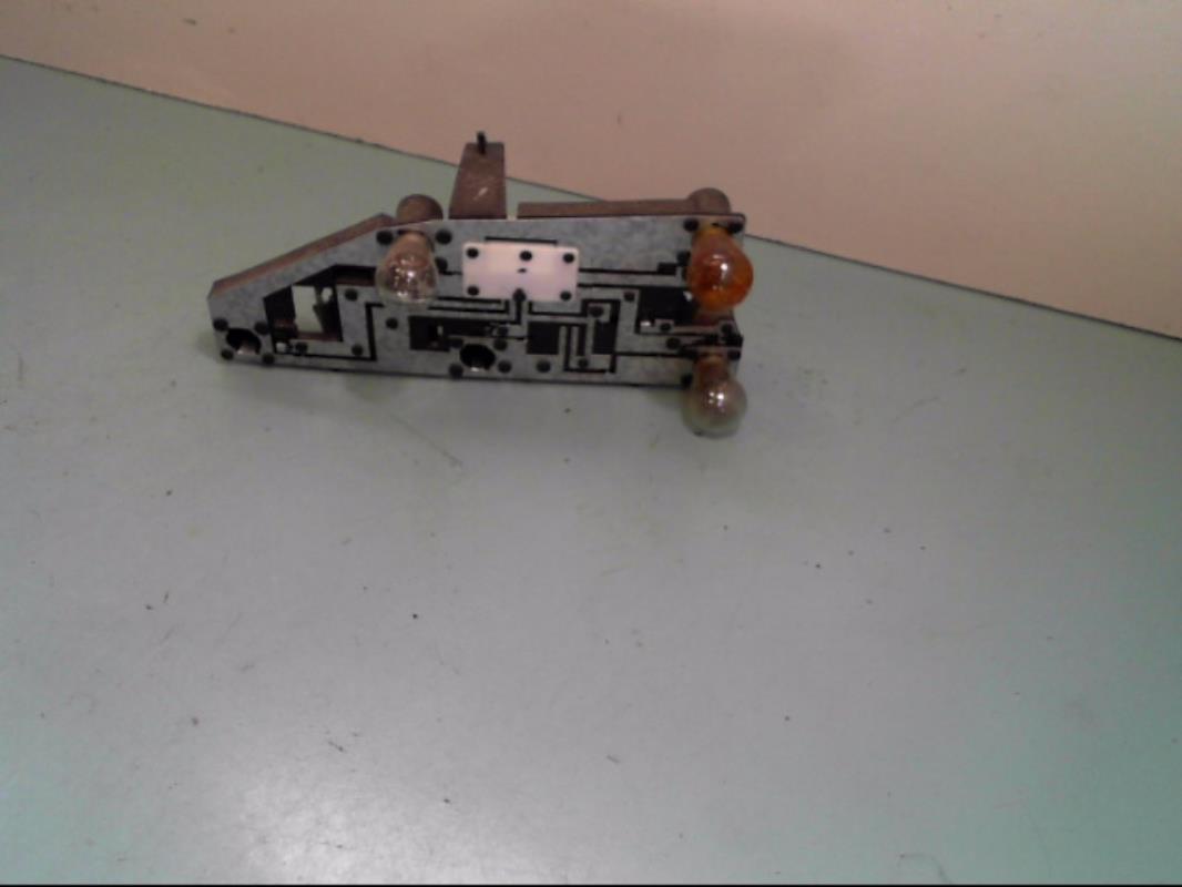 Base portalampade fanale posteriore destro