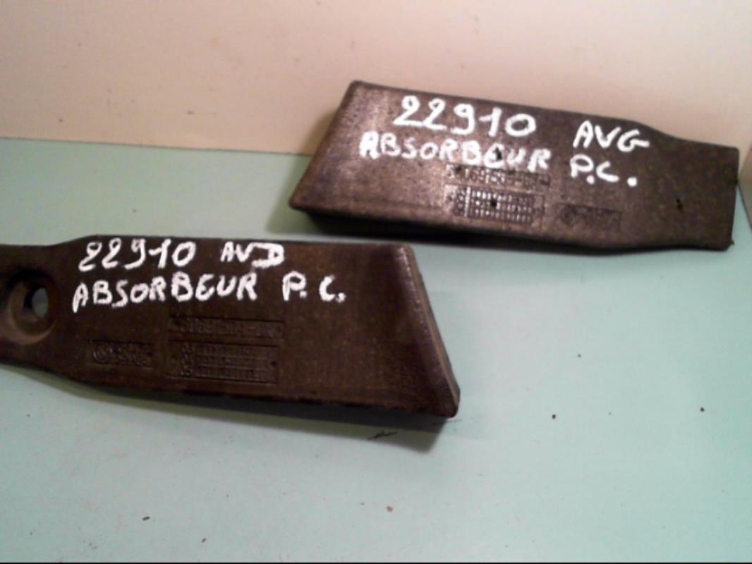 Absorbeur de pare choc avant