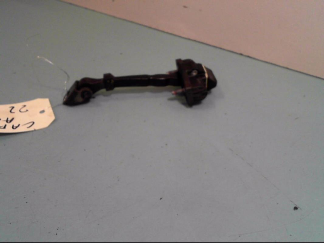 Tirant de porte avant droit
